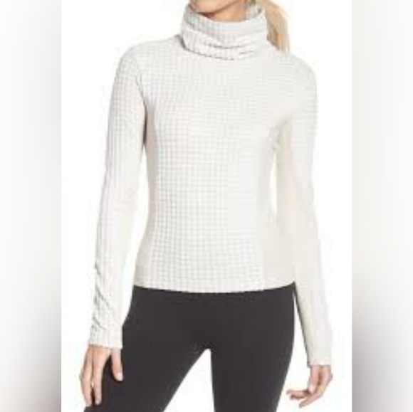 Nike Sweaters - Pro Hyperwarm Long Sleeve Top

by Nike